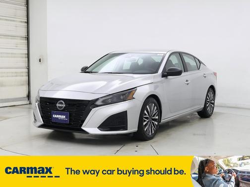 2024 Nissan Altima SV
