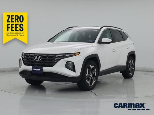 White 2023 Hyundai TUCSON SEL