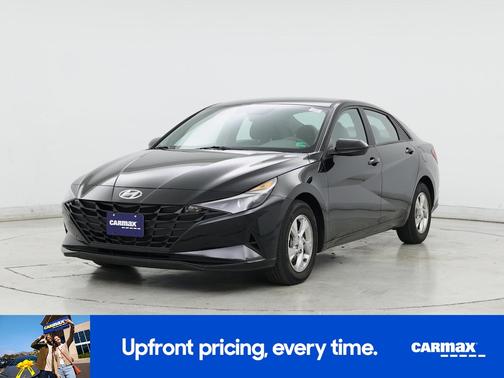 2023 Hyundai ELANTRA SE