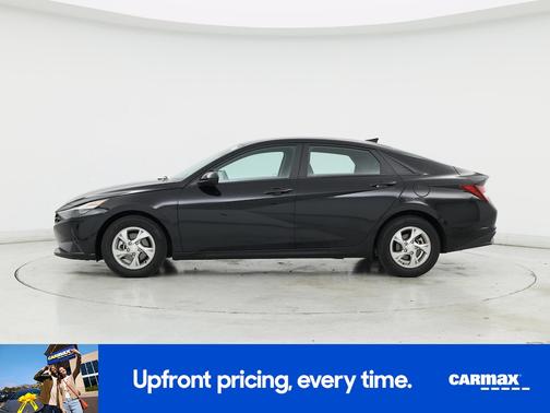 2023 Hyundai ELANTRA SE