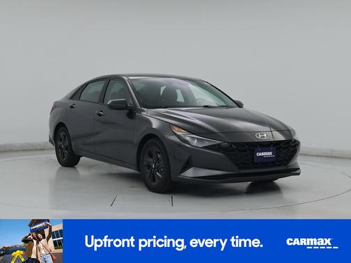 Gray 2022 Hyundai ELANTRA SEL