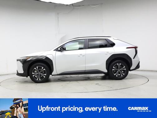 2025 Toyota bZ4X XLE