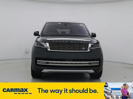 2023 Land Rover Range Rover SE LWB