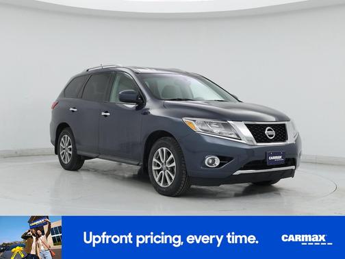 2016 Nissan Pathfinder SV