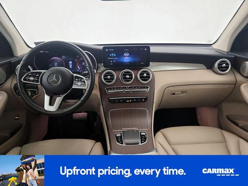 2021 Mercedes-Benz GLC 300 