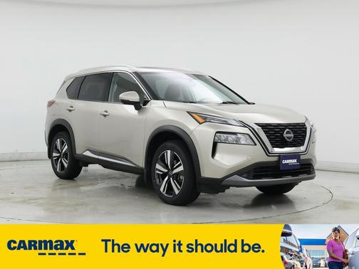 2022 Nissan Rogue SL
