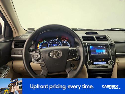2014 Toyota Camry Hybrid LE