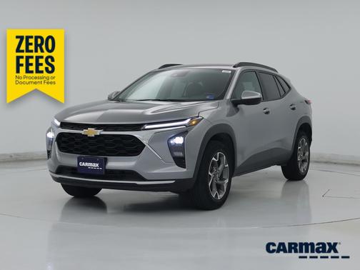 Gray 2025 Chevrolet Trax LT