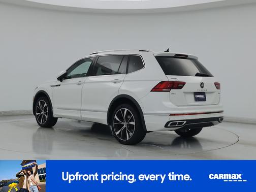 White 2022 Volkswagen Tiguan SEL R-Line