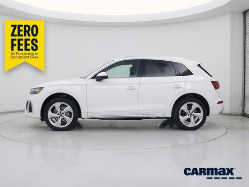 White 2023 Audi Q5 S-Line Premium Plus