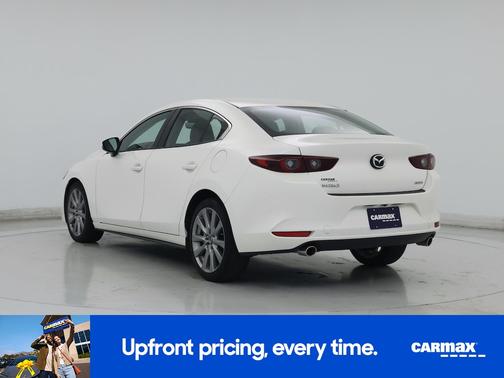 White 2022 Mazda Mazda3 Preferred