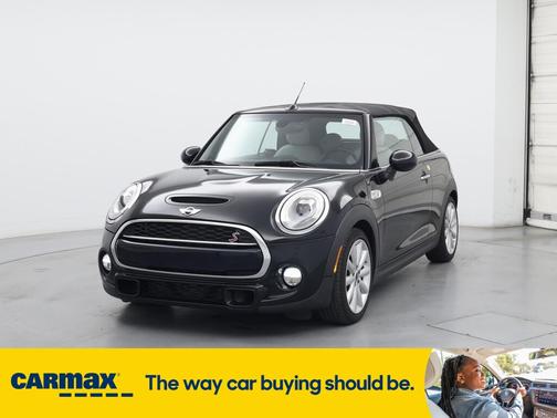 2017 MINI Convertible S