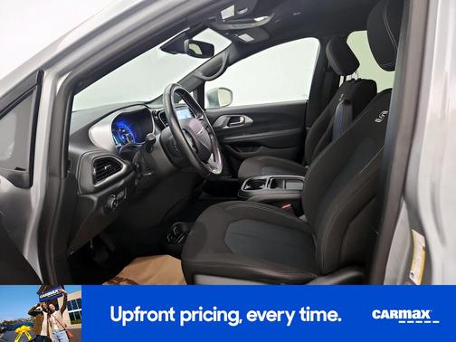 2021 Chrysler Pacifica Touring