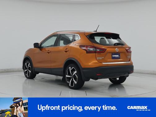 Orange 2022 Nissan Rogue Sport SL