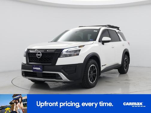 White 2025 Nissan Pathfinder Rock Creek