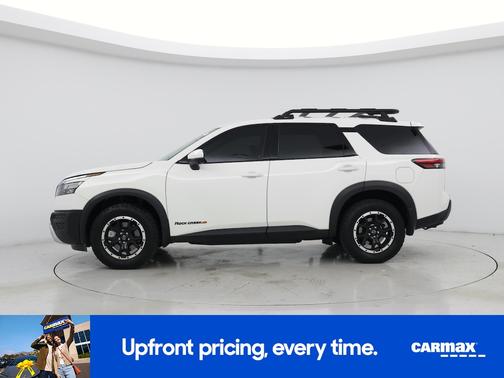 White 2025 Nissan Pathfinder Rock Creek