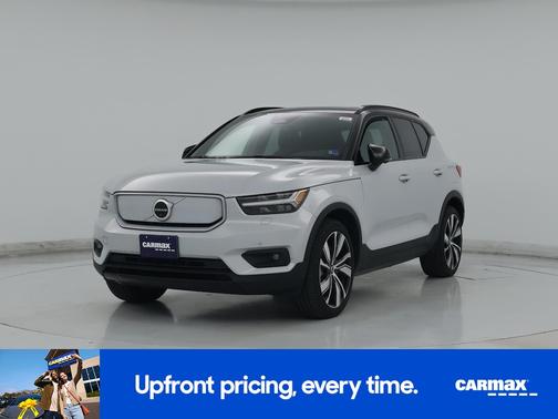 White 2021 Volvo XC40 Recharge Pure Electric P8 R-Design