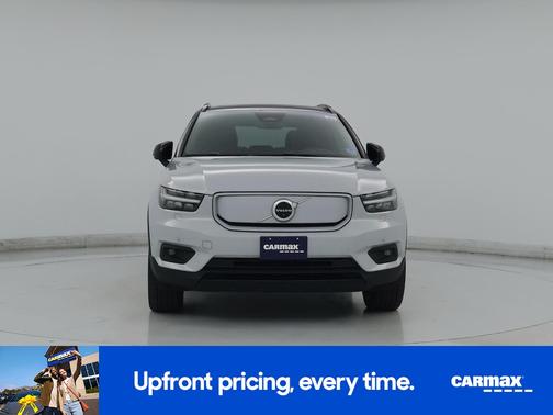 White 2021 Volvo XC40 Recharge Pure Electric P8 R-Design