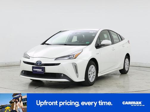 2019 Toyota Prius LE