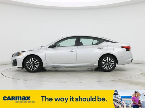 2024 Nissan Altima SV