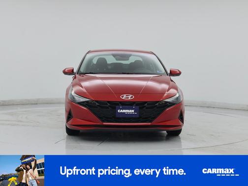 2022 Hyundai ELANTRA SE