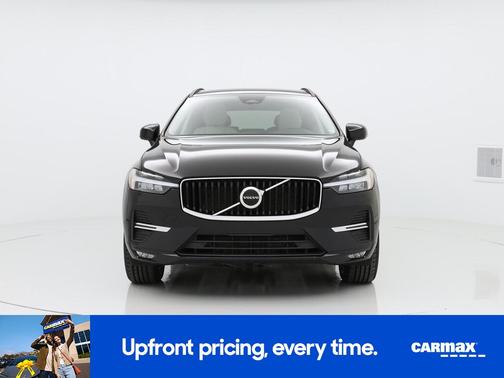 2022 Volvo XC60 B5 Momentum