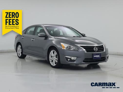 Gray 2014 Nissan Altima SL