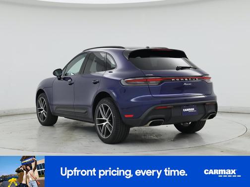 2023 Porsche Macan Base (PDK)