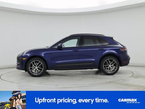 2023 Porsche Macan Base (PDK)