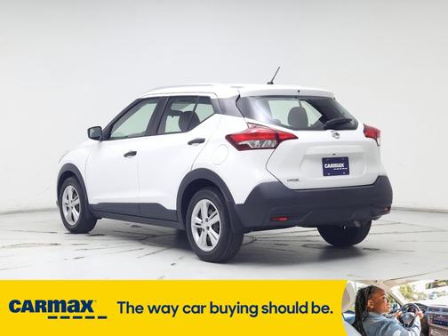 2019 Nissan Kicks S