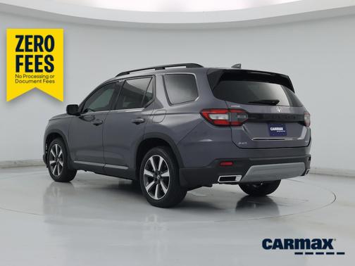 Gray 2023 Honda Pilot Elite