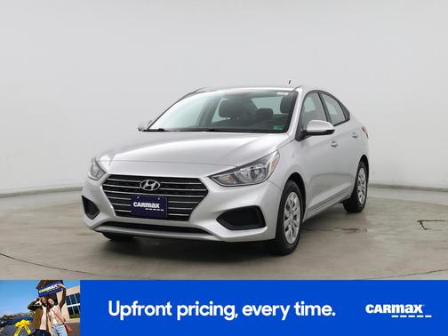 2022 Hyundai Accent SE
