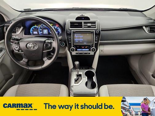 2014 Toyota Camry Hybrid XLE