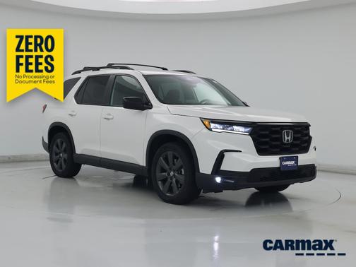 White 2025 Honda Pilot Sport