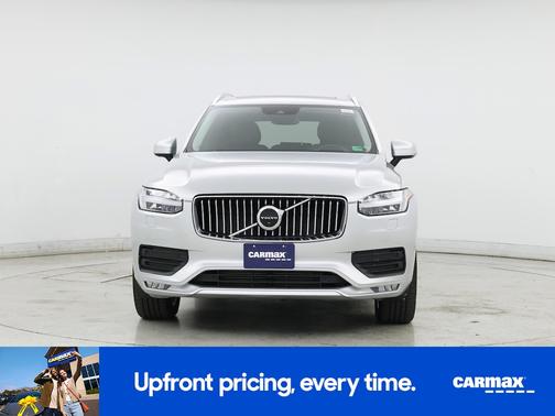 2020 Volvo XC90 T6 Momentum