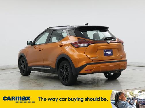 2023 Nissan Kicks SR