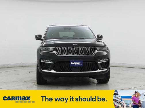 2023 Jeep Grand Cherokee Summit