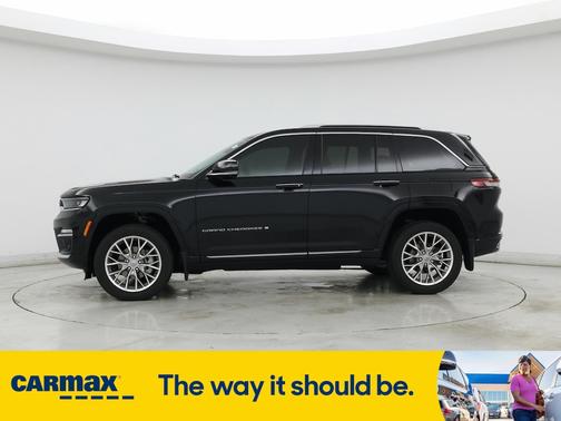 2023 Jeep Grand Cherokee Summit