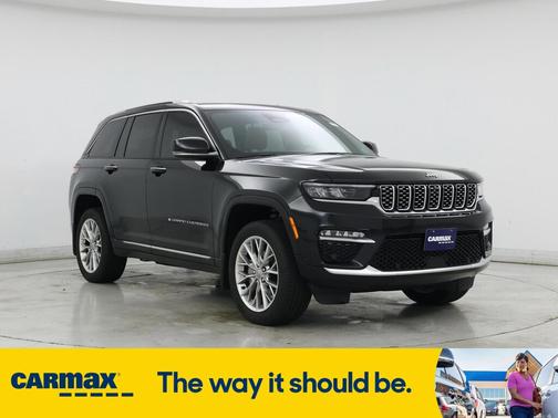 2023 Jeep Grand Cherokee Summit