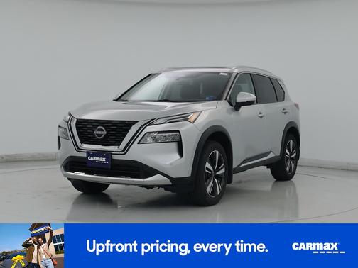 Silver 2023 Nissan Rogue Platinum