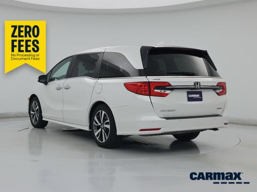White 2021 Honda Odyssey Touring