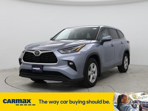 2022 Toyota Highlander LE