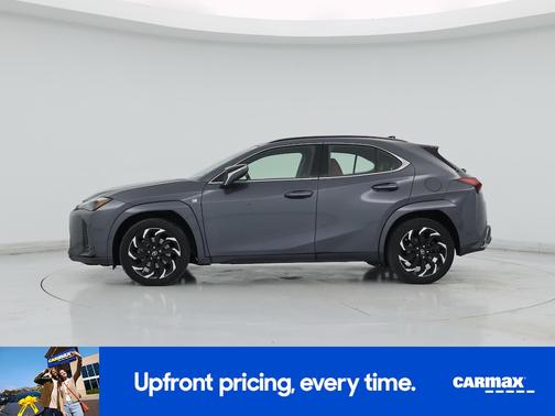 2023 Lexus UX 250h F-SPORT Handling