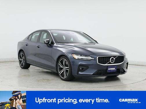 2019 Volvo S60 T6 R-Design
