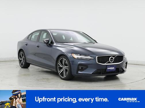 2019 Volvo S60 T6 R-Design