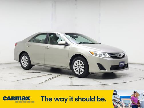 2014 Toyota Camry LE