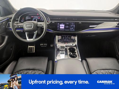 Gray 2022 Audi SQ8 Prestige