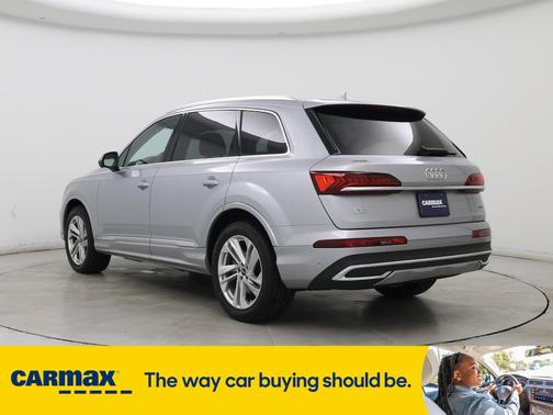 2022 Audi Q7 Premium Plus