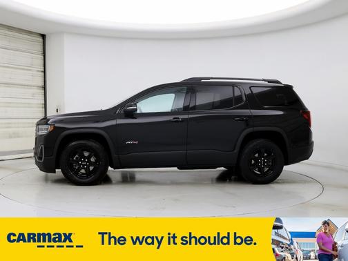 2022 GMC Acadia AT4