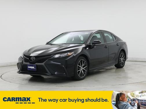 2022 Toyota Camry SE Night Shade